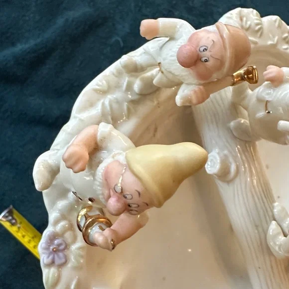 Vtg 2002 Lenox Disney Seven 7 Dwarfs Heigh Ho Candy Dish Fine China - Picture 11 of 13